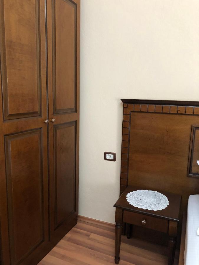 בראט Villa Garden מראה חיצוני תמונה