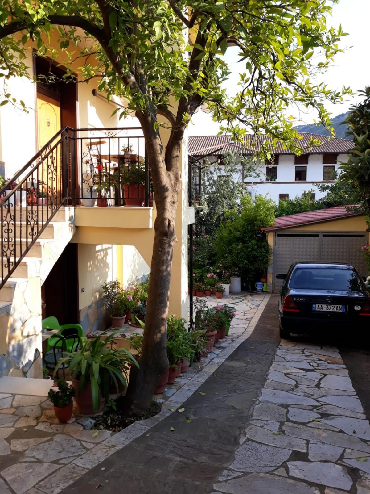 בראט Villa Garden מראה חיצוני תמונה